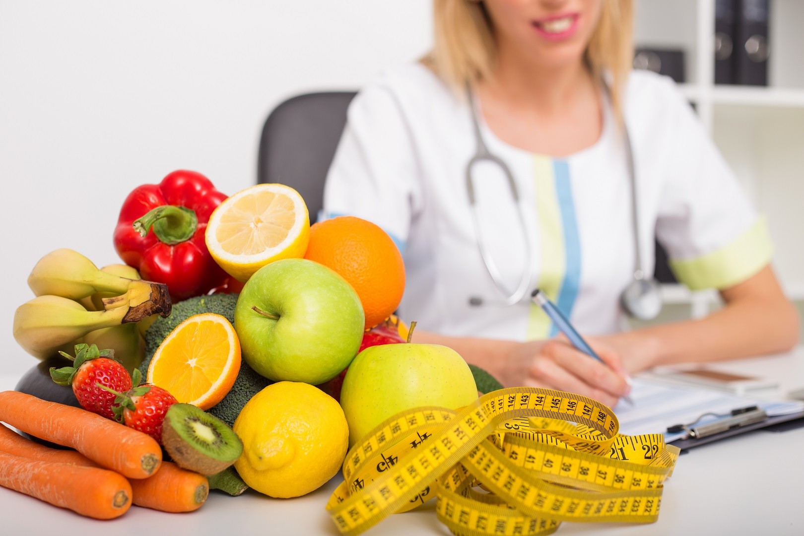 Why Visit a Nutritionist?