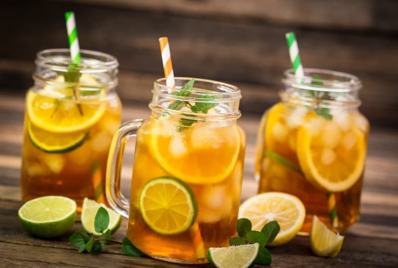 Recipe: Iced Sparkling Lemon-Lime Mint Tea