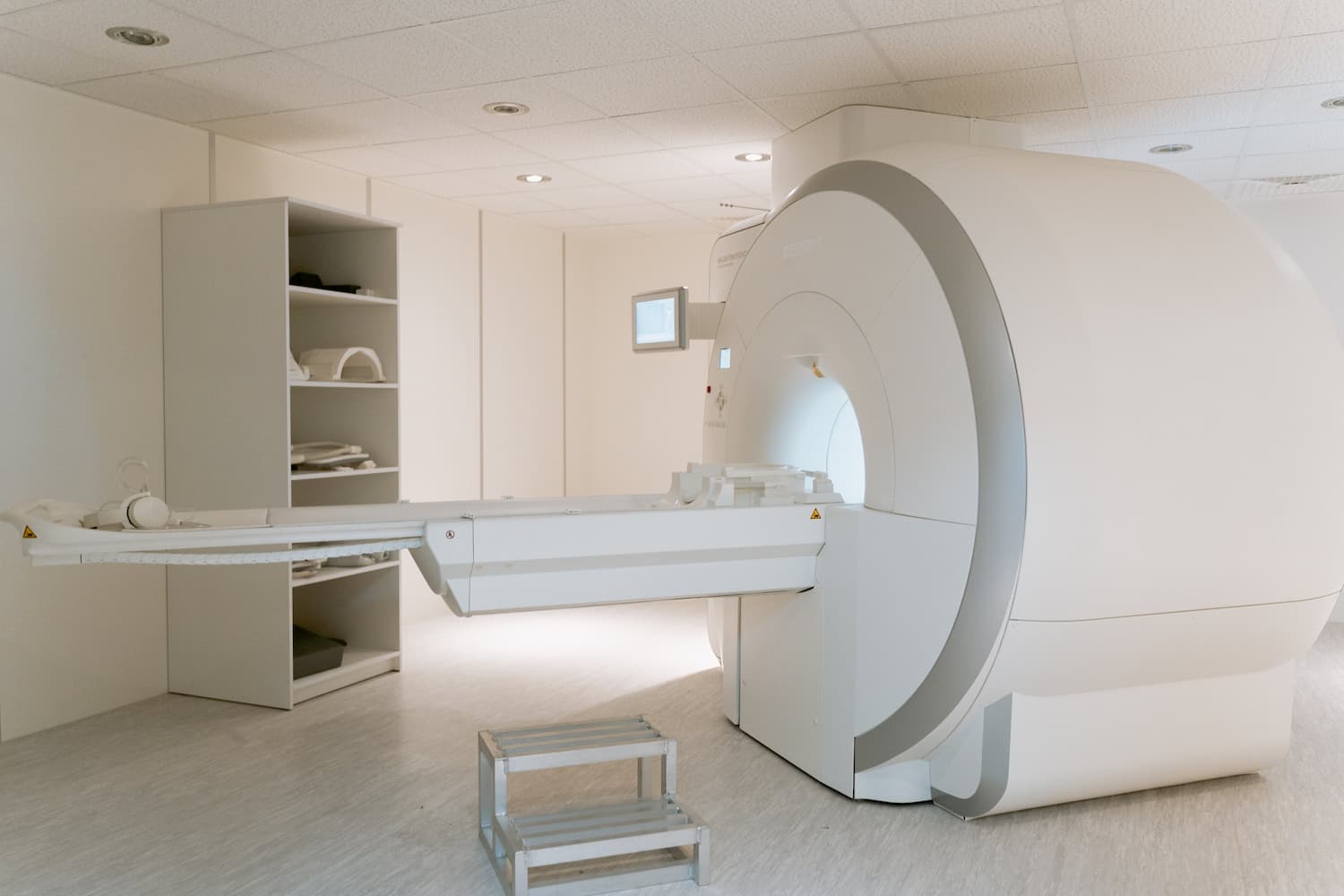 MRI imaging to diagnose prostate cancer