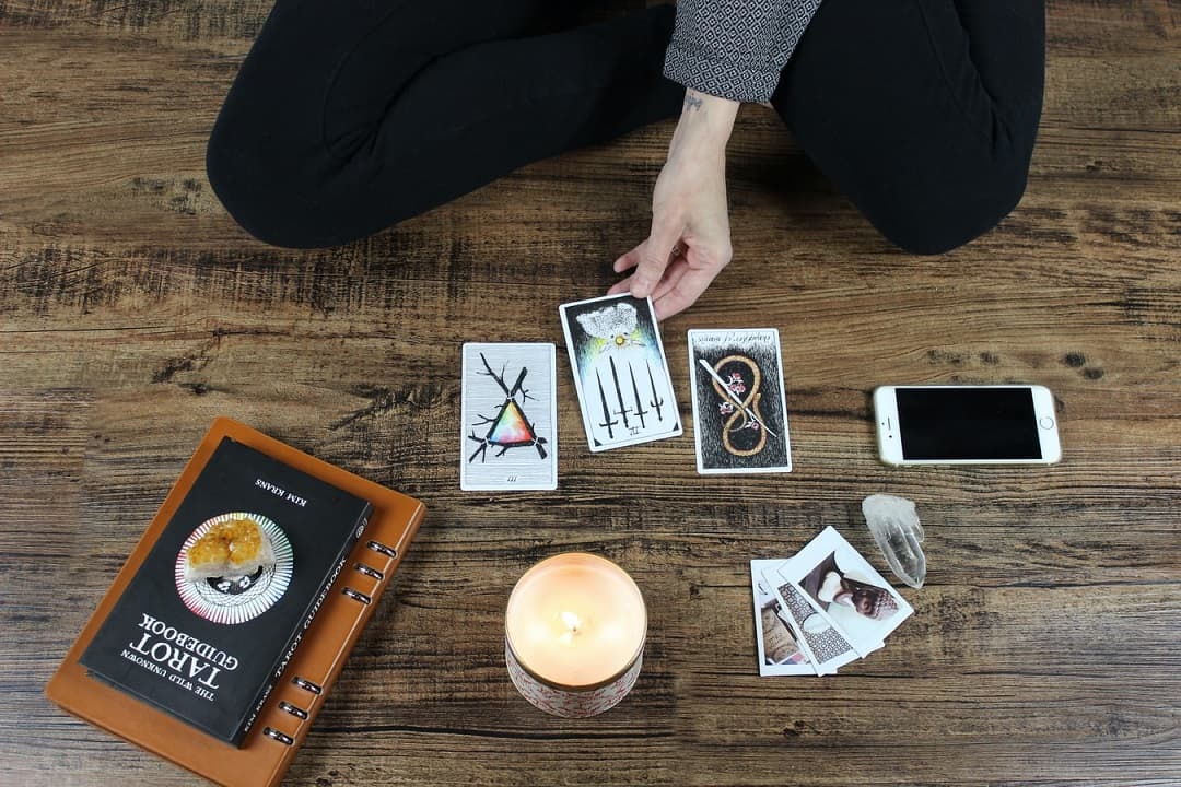 Online tarot reading in Australia